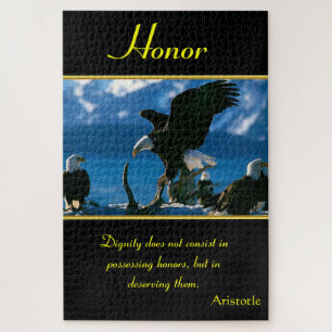 Puzzle Honor eagles on the ocean shore stand