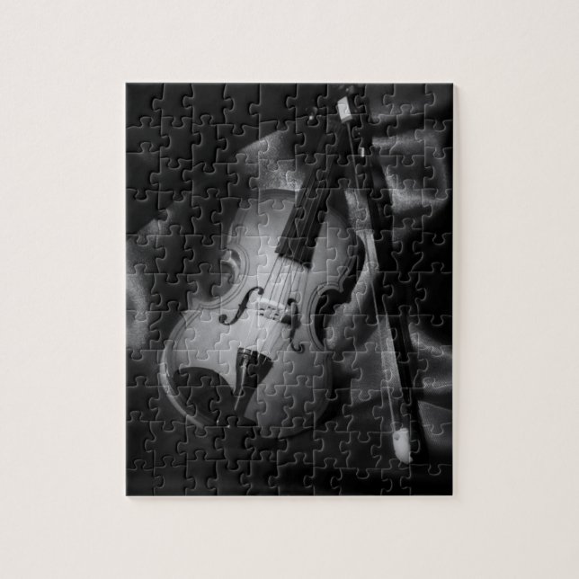 Puzzle Image en noir et blanc d'un violon nature morte (Vertical)