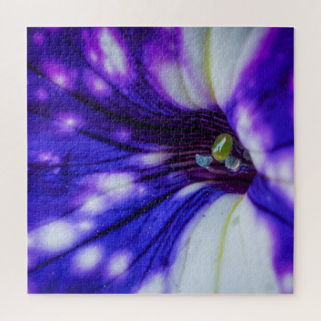 Puzzle Iris Violet Macro – Art Floral en Gros Plan (Vertical)