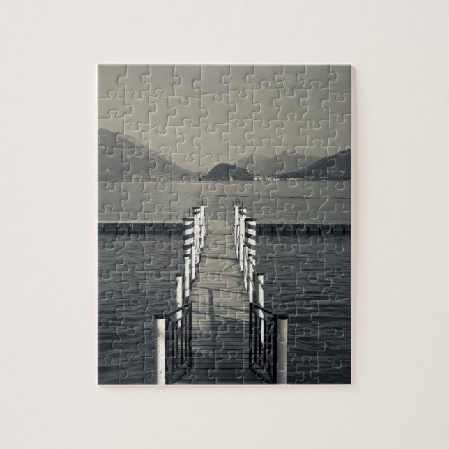 Puzzle Italie, province de Côme, Tremezzo. Jetée du lac. (Vertical)