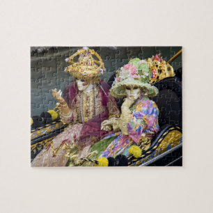 Puzzle Italie, Venise. Couple habillé de costumes pour