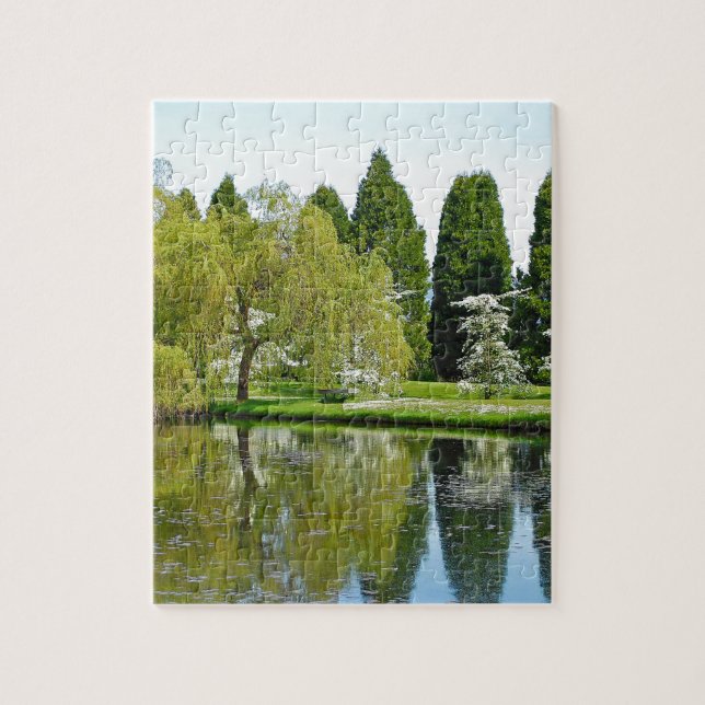 Puzzle Jardin botanique de printemps et étang (Vertical)