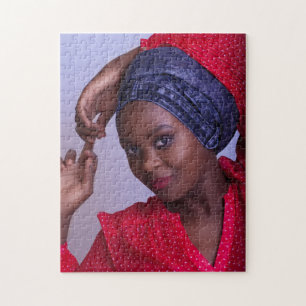 Puzzle Jeune Dame africaine avec casque Jeans bleu