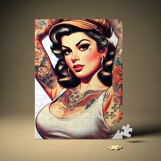 Puzzle Jolie fille avec tatouage vintage (Créateur téléchargé)