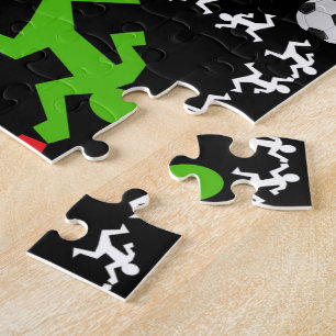 Puzzle Joueurs de soccer en courant au Motif de balle