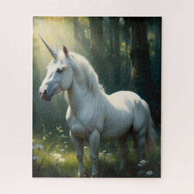 Puzzle La jeune licorne dans un globe forestier (Vertical)