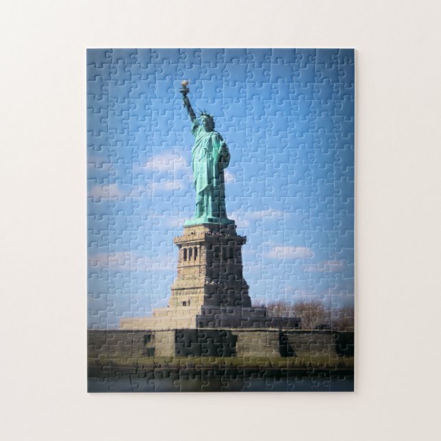 Puzzle La Statue de la Liberté - 11x14 - 252 pcs. (Vertical)