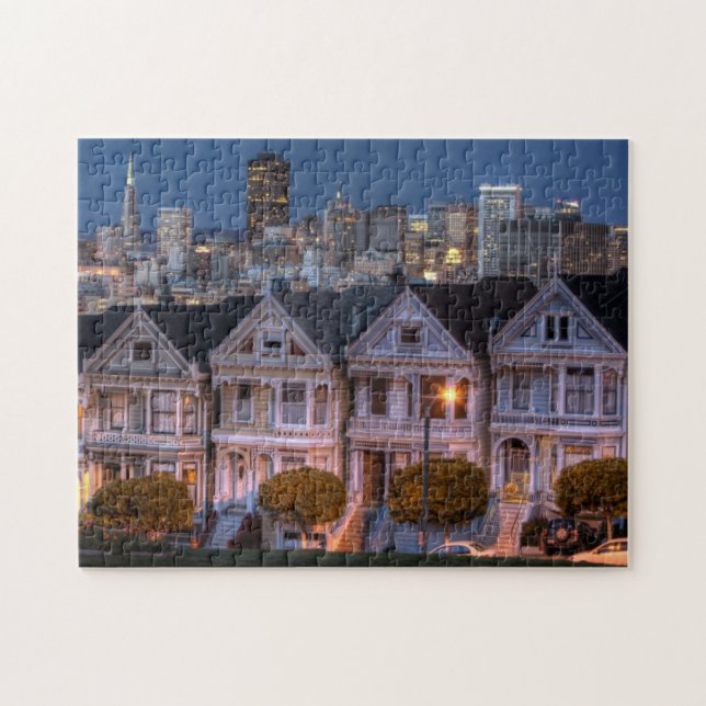 Puzzle La vue de nuit des maisons "a peint dames" (Horizontal)