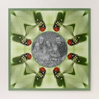 Puzzle Ladybug Sur Dogwood Nature Ajouter Votre Photo