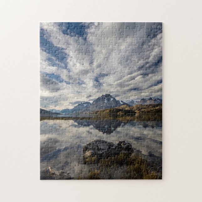 Puzzle Lago Grey. Cordillera del Paine 2 (Vertical)