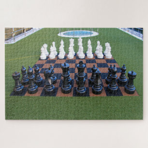 Puzzle Large chess set on cruise ship