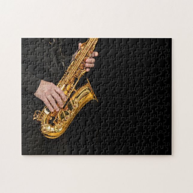 Puzzle Le joueur saxophone joue du jazz avec des mains sa (Horizontal)