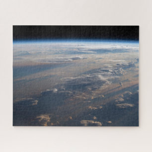 Puzzle Le lever Du Soleil Coule De Longues Ombres Sur La