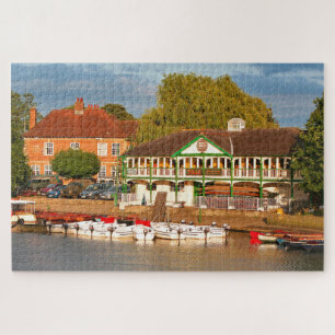 Puzzle Le long de la rivière, Stratford Upon Avon, Angle