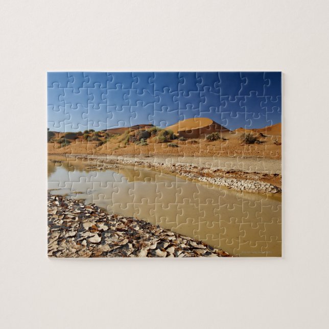 Puzzle le paysage de désert de Namib chez Sossusvlei a (Horizontal)