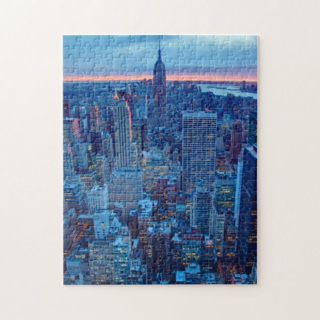 Puzzle Les gratte-ciel de Manhattan sont allumés (Vertical)
