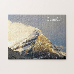 Puzzle Les nuages se jettent au large de la montagne Snow