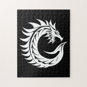Puzzle Lettre C de style dragon, alphabet du dragon, mono