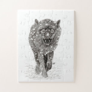 Puzzle Loup noir en colère dans la neige, hiver sauvage