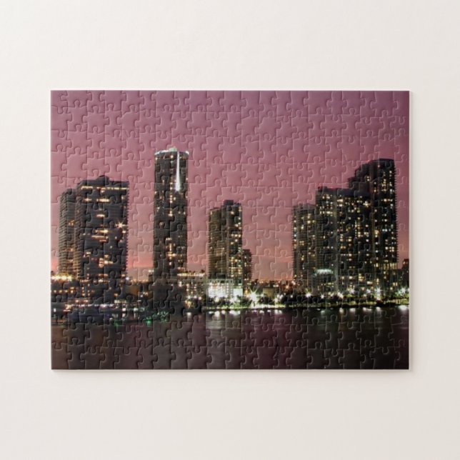 Puzzle Lumière de coucher du soleil au-dessus de Miami (Horizontal)