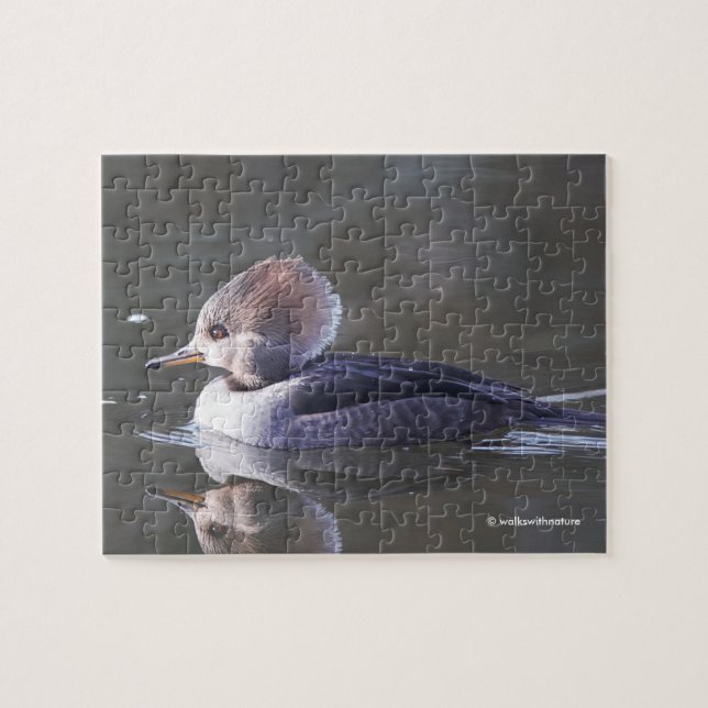 Puzzle Merganser Duck à capuchon féminin à l'étang (Horizontal)
