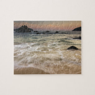 Puzzle Mexique, Guerrero, Zihuatanejo.  Faire du surf le 
