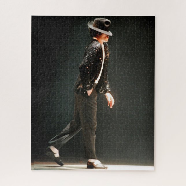 Puzzle MICHAEL JACKSON puzzle, to share with your friends (Vertical)