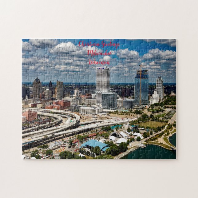 Puzzle Milwaukee Wisconsin. (Horizontal)