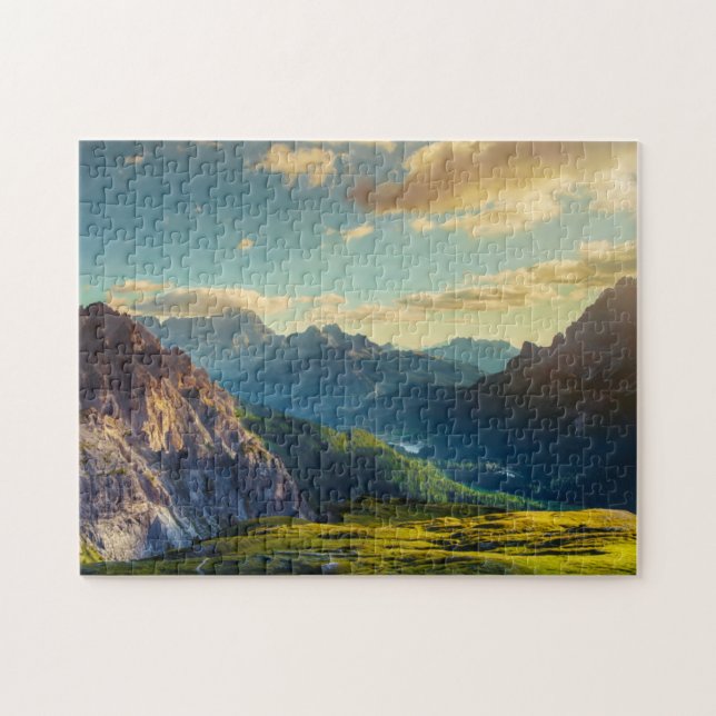 Puzzle Montagnes et vallée au coucher du soleil (Horizontal)