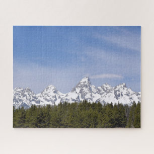 Puzzle Montagnes, pins et ciels bleus - 16x20 pouces