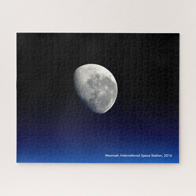 Puzzle Moonset, Station spatiale internationale, 2016 (Horizontal)