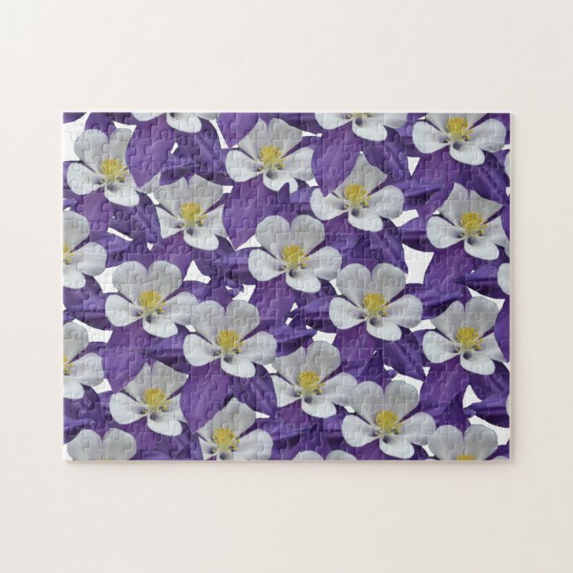 Puzzle Motif Columbine violet et blanc (Horizontal)