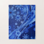 Puzzle Noël des Flèches de neige en hiver<br><div class="desc">Design de Noël bleu avec tourbillons d'hiver décoratifs et flocons de neige.</div>