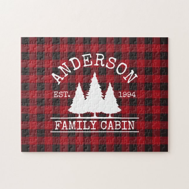 Puzzle Nom de famille Cabine Red Buffalo Plaid Pine Trees (Horizontal)