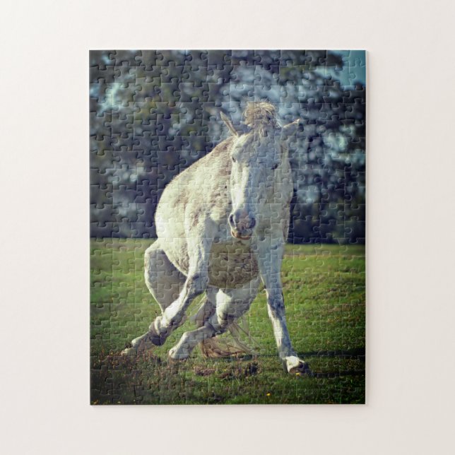 Puzzle Nouvelle Forêt White Pony Funny Pose (Vertical)