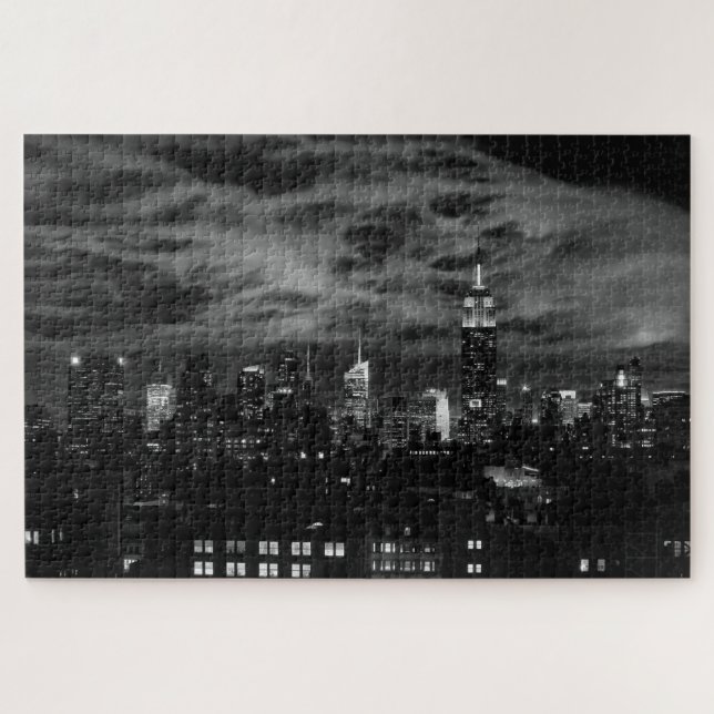 Puzzle Nuages éthérés : NYC Skyline, Emp St Bldg BW (Horizontal)