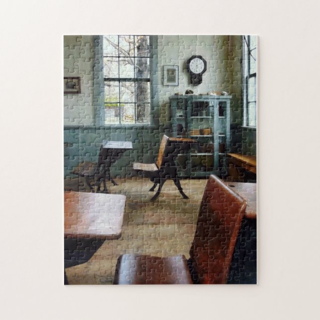 Puzzle One Room Schoolhouse (Vertical)