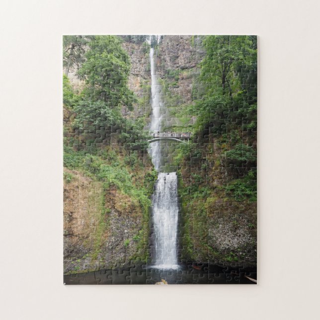 Puzzle Oregon Multnomah Falls Photo (Vertical)