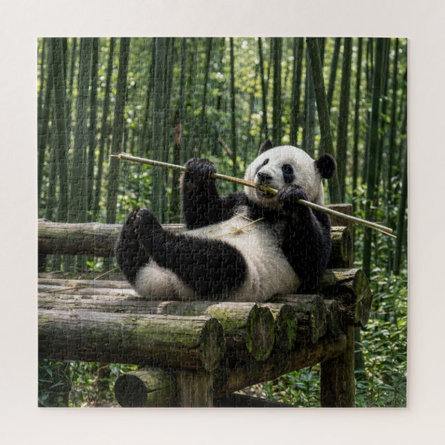 Puzzle Panda sur une plateforme de rondins (Vertical)