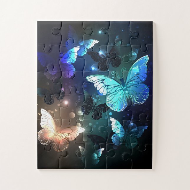 Puzzle Papillon de nuit voltigeant (Vertical)
