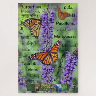 Puzzle papillon traduit en 20 langues.