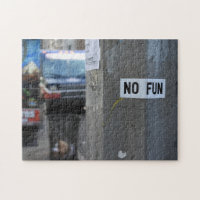 PAS DE PLAISIR Pole Graffiti Photographie urbaine