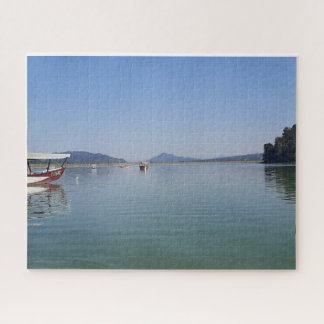 Puzzle Petit bateau sur eau calme