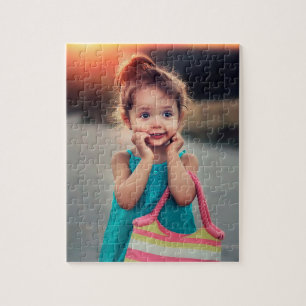 Puzzle Petite fille avec sac à main rayé