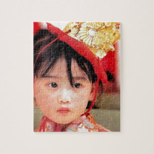 Puzzle Petite fille japonaise utilisant un kimono