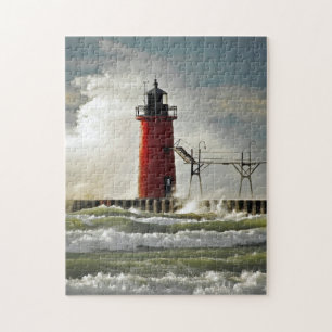 Puzzle phare rouge dans une tempête