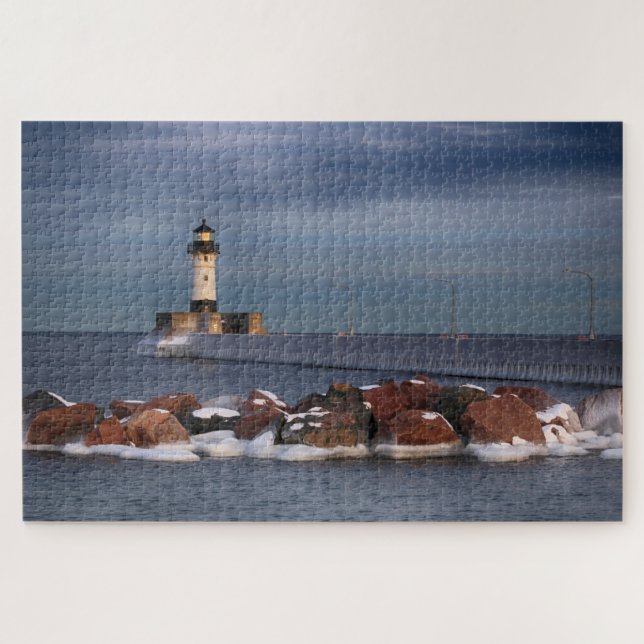 Puzzle Phare sur un matin glacial Duluth Minnesota  (Horizontal)