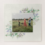Puzzle Photo de famille Aquarelle d'hiver Flores sur mesu<br><div class="desc">Ce superbe puzzle présente votre photo encadrée par des flores d'aquarelle de saumons en vert et violet. Super idée cadeau !</div>