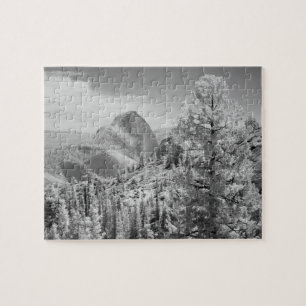 Puzzle Photo infrarouge dans la partie est de Yosemite Na