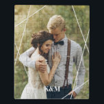 Puzzle Photo Mariage Monogram branché<br><div class="desc">Design monogramme simple et chic. Besoin d'une couleur personnalisée ? Envoyez-nous un message à heartlockedstudio@gmail.com et nous serons heureux de vous aider!</div>